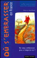 Un livre guide qui offre un regard original sur la France romantique.<br />
Plusieurs mois d'enquête et des milliers de kilomètres ont été nécessaires à Thierry soufflard, arpenteur des routes à bécots, pour rassembler près de 260 lieux inédits en France.<br />
En prime, l'auteur livre avec humour ses 'conseils techniques' pour réussir son baiser.<br />
Il nous révèle ici une France souriante autant que surprenante: le paradis incontesté des amoureux.<br />
Tantôt troubadour désinvolte ou guide de hautes voltiges, tantôt conteur ou chroniqueur des amours renommées et des histoires croustillantes, Thierry Soufflard aime à chatouiller les amants hésitants et à se jouer des aigris du baiser. <br />
Mais il aime par-dessus tout nous prendre par la main pour nous mener délicatement vers les lieux fraîchement découverts.